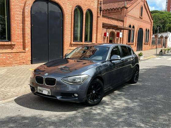 BMW 116i 1.6 16V TURBO GASOLINA 4P AUTOMÁTICO BMW 116i 1.6 16V TURBO GASOLINA 4P AUTOMÁTICO